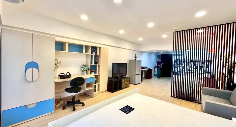 À louer studio condo à Pathum Wan, Bangkok