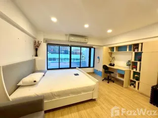 À louer studio condo à Pathum Wan, Bangkok