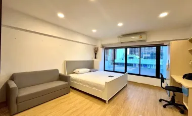 À louer studio condo à Pathum Wan, Bangkok