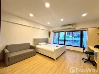 À louer studio condo à Pathum Wan, Bangkok
