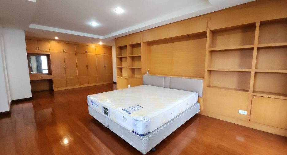ให้เช่า 3 ห้องนอน คอนโด ใน วัฒนา, กรุงเทพฯ