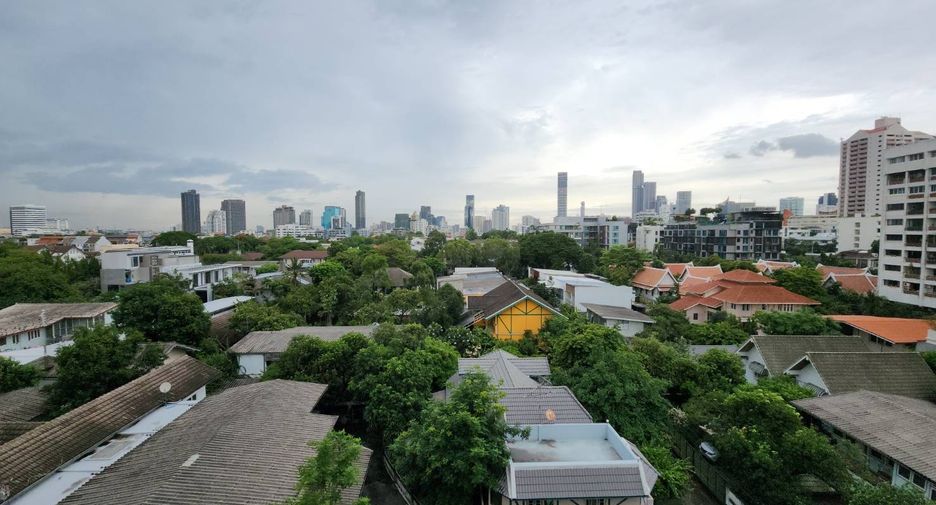 ให้เช่า 3 ห้องนอน คอนโด ใน วัฒนา, กรุงเทพฯ
