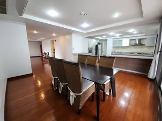 ให้เช่า 3 ห้องนอน คอนโด ใน วัฒนา, กรุงเทพฯ