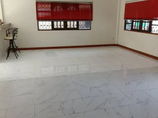 Casa en alquiler de 3 habitaciones en Bang Lamung, Chonburi