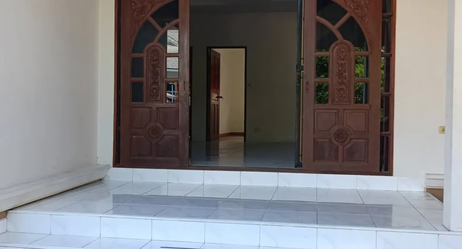 Casa en alquiler de 3 habitaciones en Bang Lamung, Chonburi