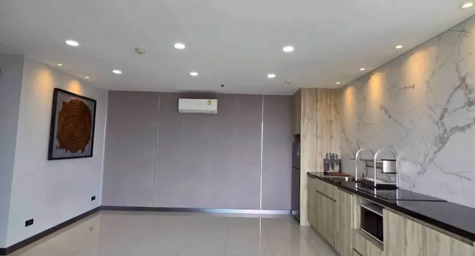 出售 2 卧室 公寓 在 Bang Lamung, Chon Buri