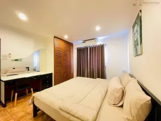 For rent 5 bedrooms villa in Bang Lamung, Chonburi