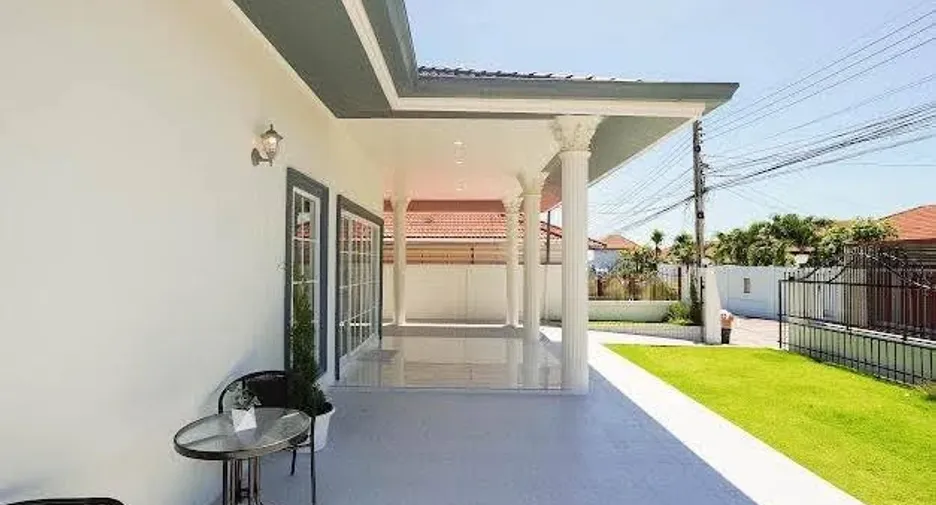 For sale 3 bedrooms house in Bang Lamung, Chonburi