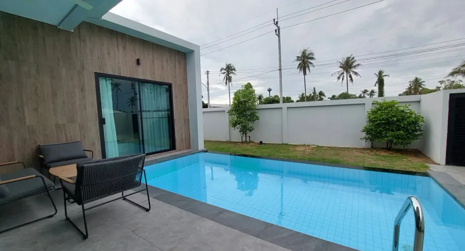Villa en alquiler de 3 habitaciones en Bang Lamung, Chonburi
