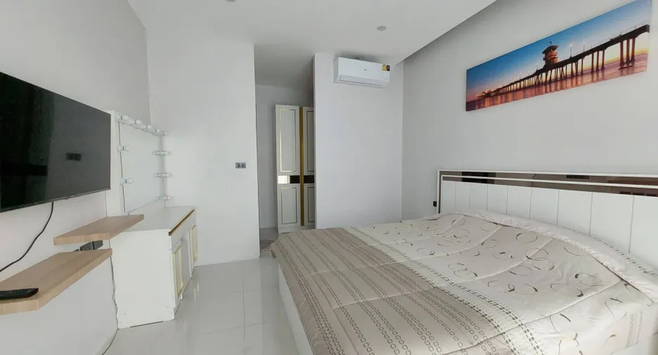 Villa en alquiler de 3 habitaciones en Bang Lamung, Chonburi