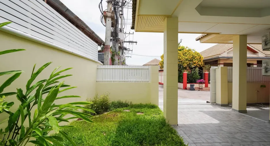 For sale 3 bedrooms house in Bang Lamung, Chonburi