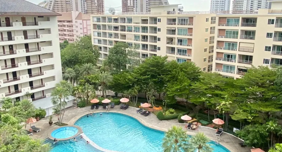For sale 1 bed condo in Bang Lamung, Chonburi