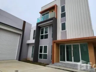 Terreno en venta en Bang Bua Thong, Nonthaburi