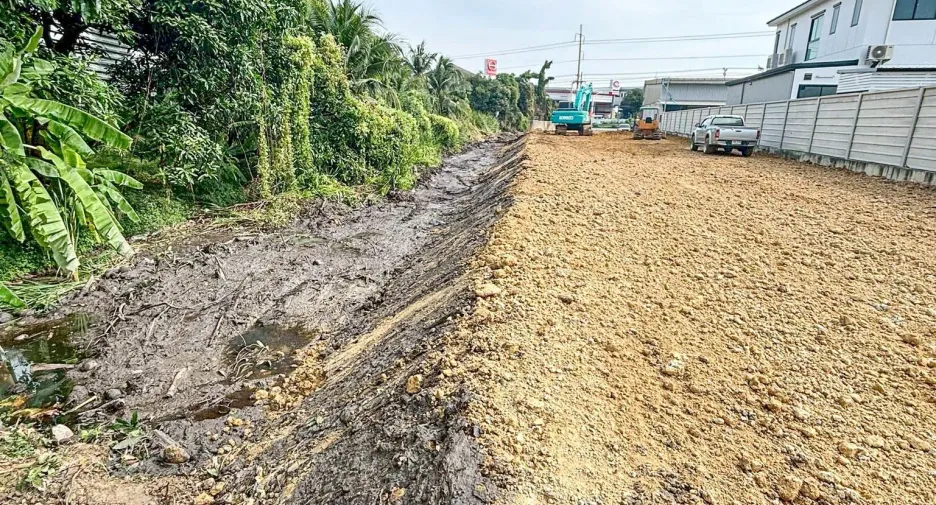 出售 土地 在 Sam Phran, Nakhon Pathom