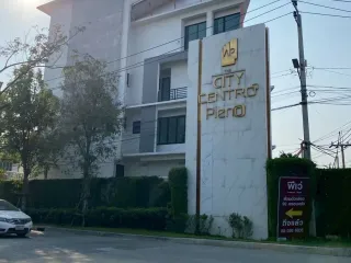For rent 5 ベッドルーム retail Space in Bang Kruai, Nonthaburi