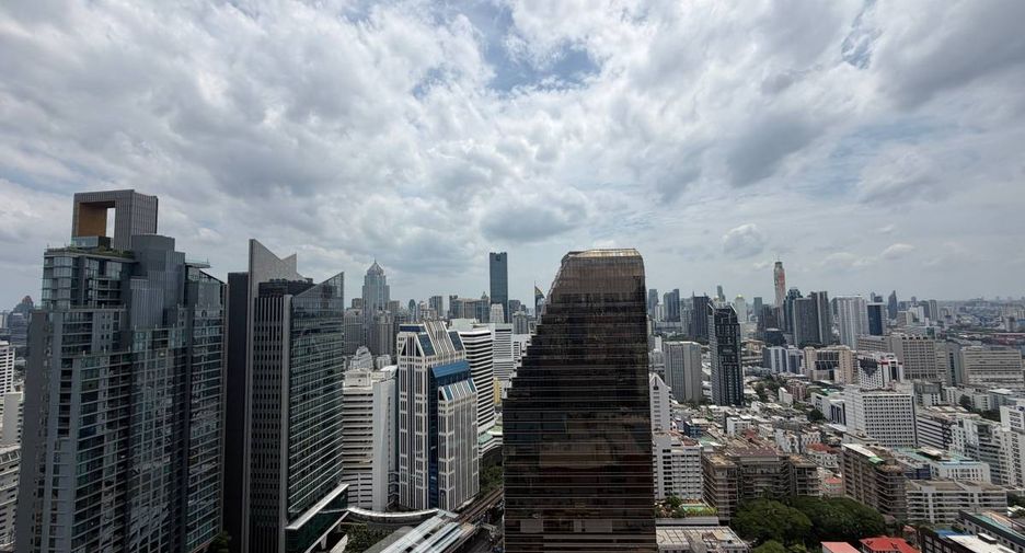 出售 2 卧室 公寓 在 Khlong Toei, 曼谷