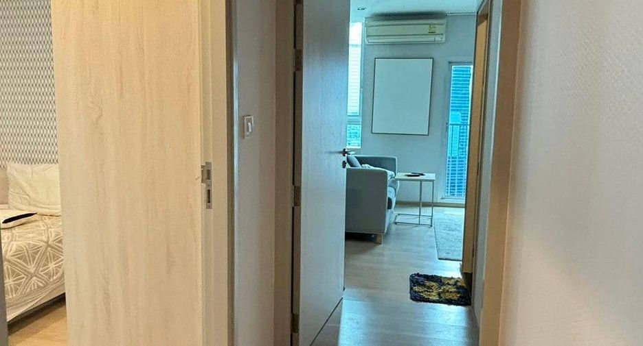 Condo en alquiler de 2 habitaciones en Huai Khwang, Bangkok