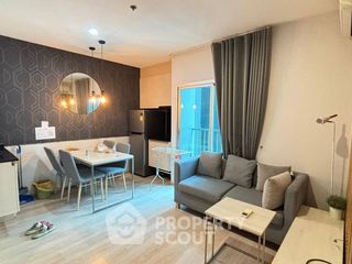 For rent 2 bedrooms condo in Huai Khwang, Bangkok