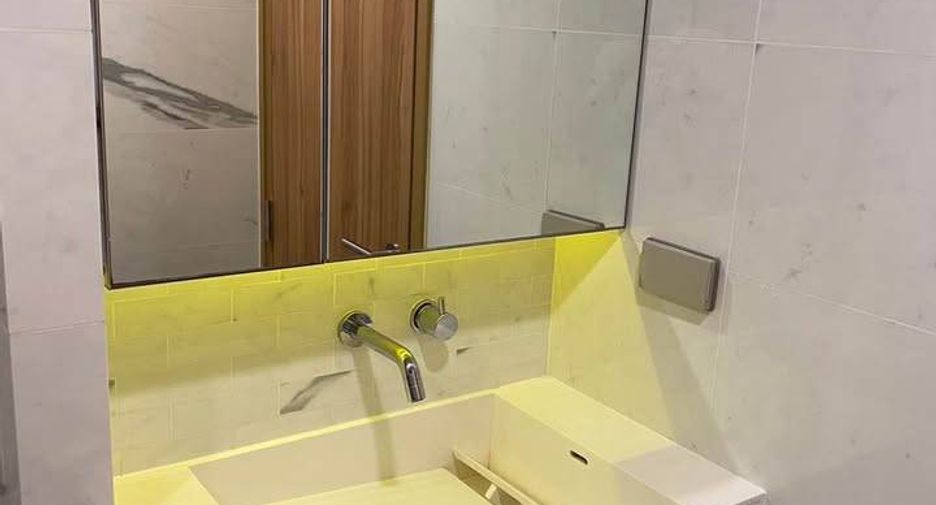 Condo en alquiler de 1 habitaciones en Watthana, Bangkok