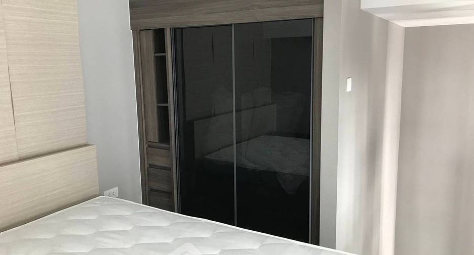 À louer 1 chambre condo à Watthana, Bangkok