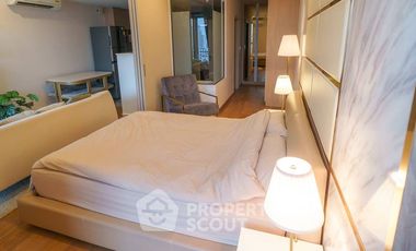 Condo en alquiler y en venta de 1 habitaciones en Pathum Wan, Bangkok