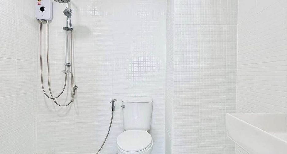 Продажа 1 кровать кондо в Банг Ламунг, Чонбури