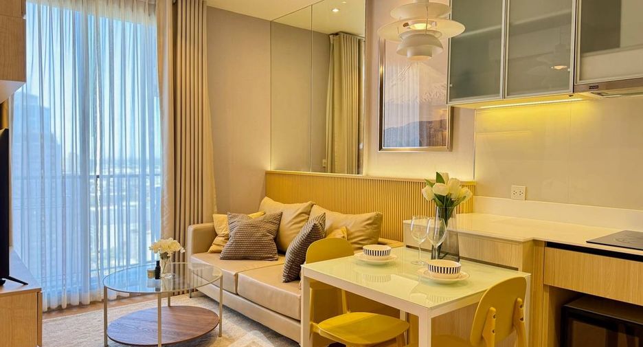 Wohnung zur Miete und zum Kauf mit 1 Zimmer in Watthana, Bangkok