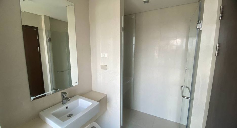 Wohnung zum Kauf mit 1 Zimmer in Khlong Toei, Bangkok