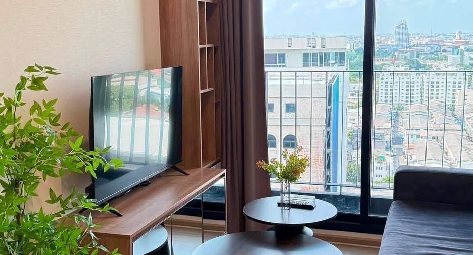 For rent and for sale 1 bed condo in Watthana, Bangkok