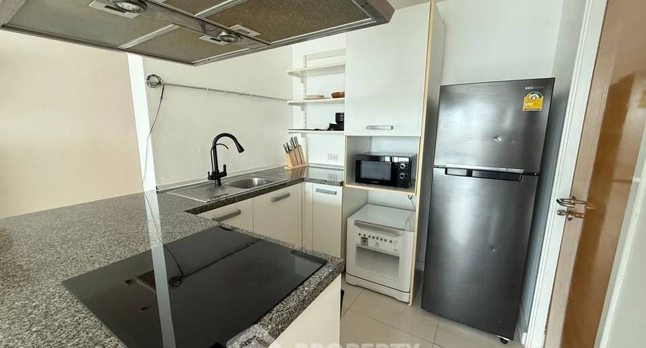 À vendre 2 chambres condo à Khlong Toei, Bangkok