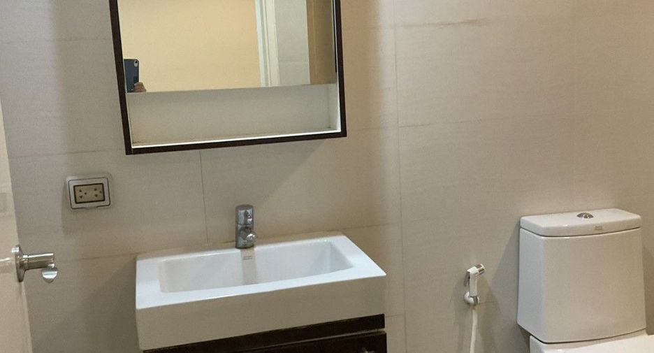 Wohnung zur Miete mit 1 Zimmer in Phaya Thai, Bangkok