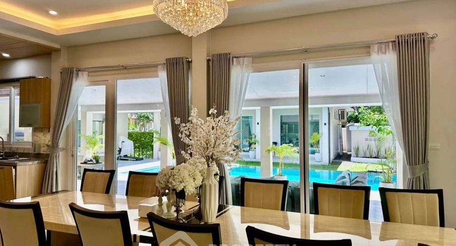 For rent and for sale 6 bedrooms villa in Huay Yai, Pattaya