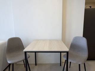 Condo en alquiler de 1 habitaciones en Khlong San, Bangkok