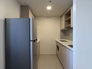 Condo en alquiler de 1 habitaciones en Khlong San, Bangkok