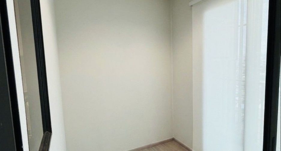 Condo en venta de estudio en Thon Buri, Bangkok