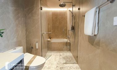 Condo en venta de 3 habitaciones en Khlong Toei, Bangkok