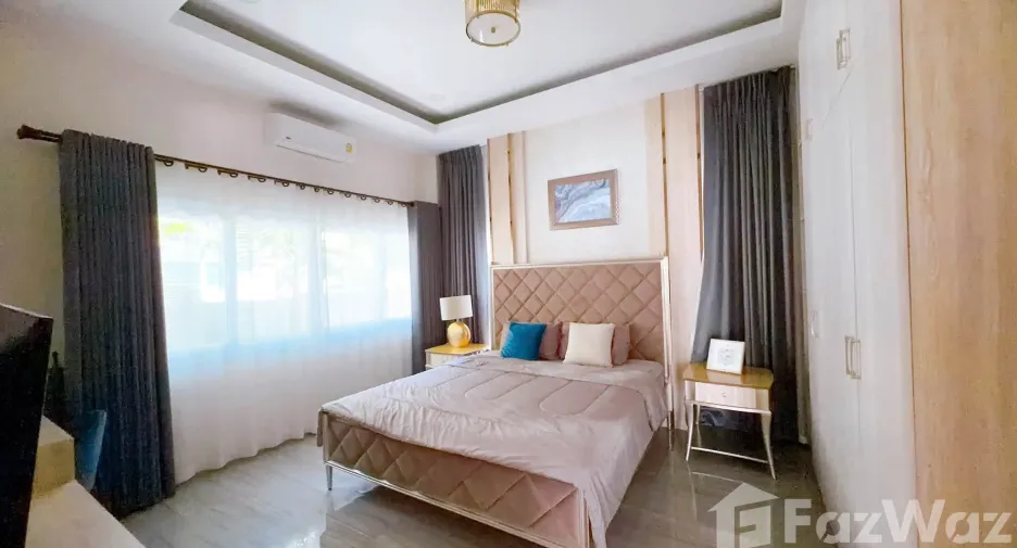 For rent 3 bedrooms villa in Huay Yai, Pattaya