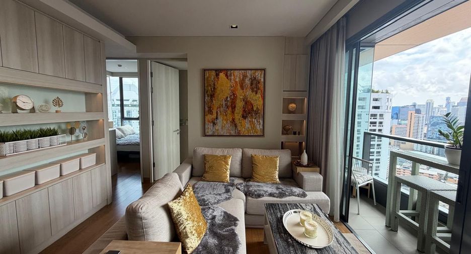 For sale 2 ベッドルーム condo in Khlong Toei, Bangkok