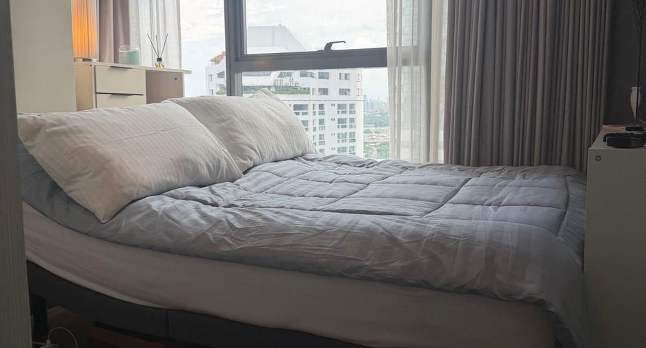 For sale 2 ベッドルーム condo in Khlong Toei, Bangkok
