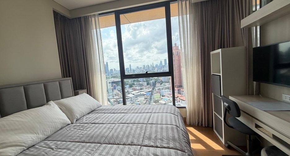For sale 2 ベッドルーム condo in Khlong Toei, Bangkok