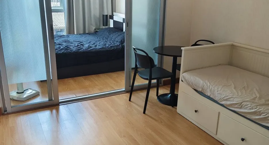 Condo en alquiler de 1 habitaciones en Phra Khanong, Bangkok