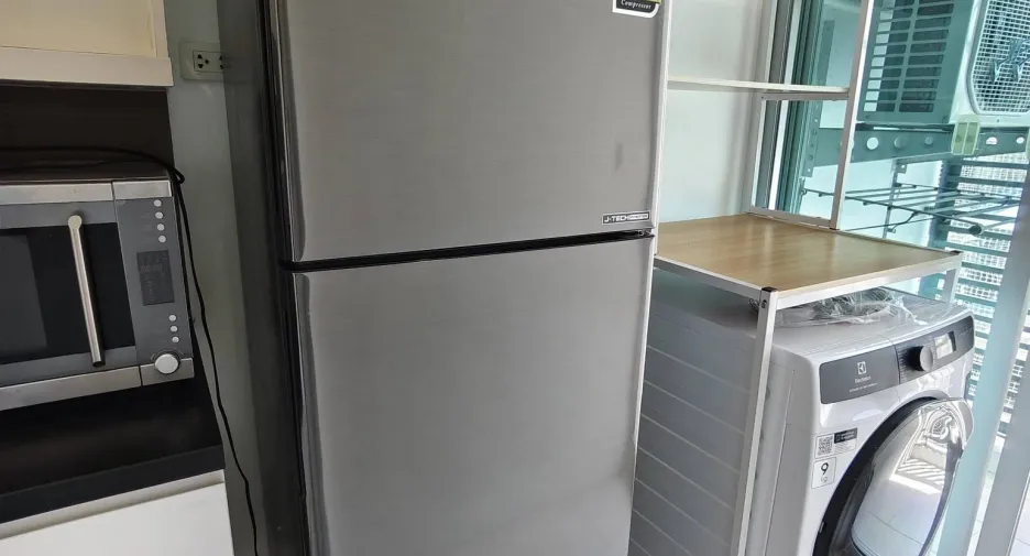 Condo en alquiler de 1 habitaciones en Phra Khanong, Bangkok