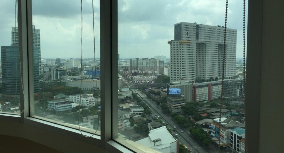 For rent 2 bedrooms condo in Chatuchak, Bangkok
