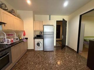 For rent 2 bedrooms condo in Ratchathewi, Bangkok