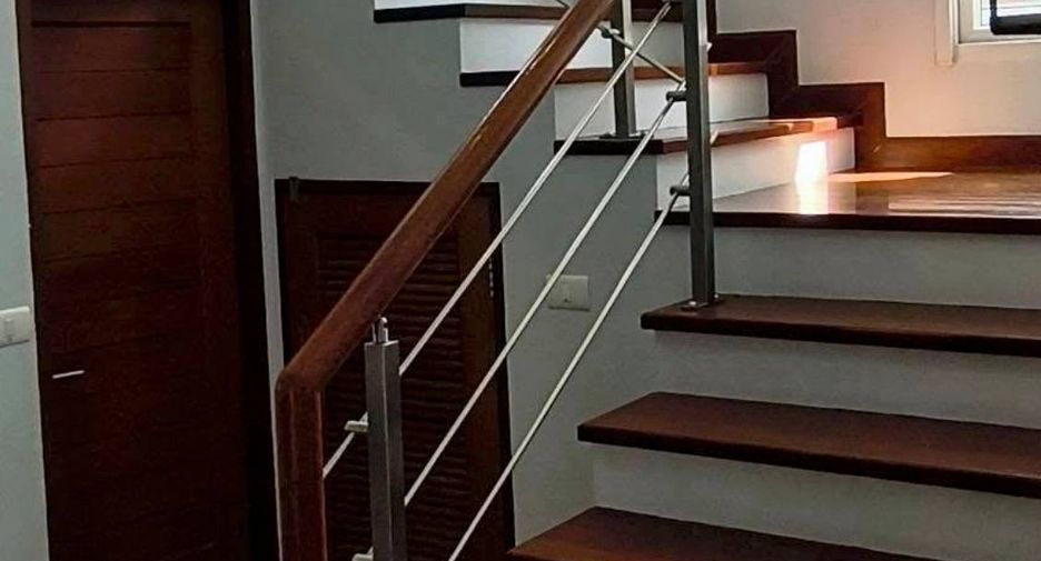 À vendre 4 chambres villa à Bang Lamung, Chonburi