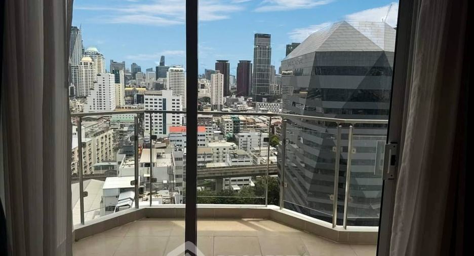 For sale 2 bedrooms condo in Ratchathewi, Bangkok
