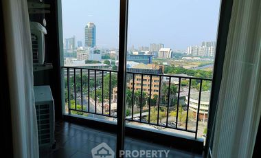 For sale 2 bedrooms condo in Huai Khwang, Bangkok