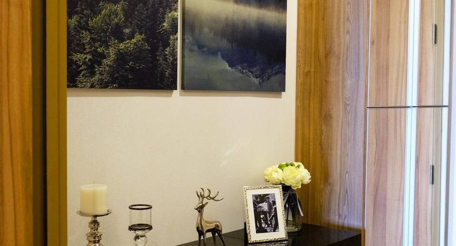 Condo en alquiler de 3 habitaciones en Watthana, Bangkok