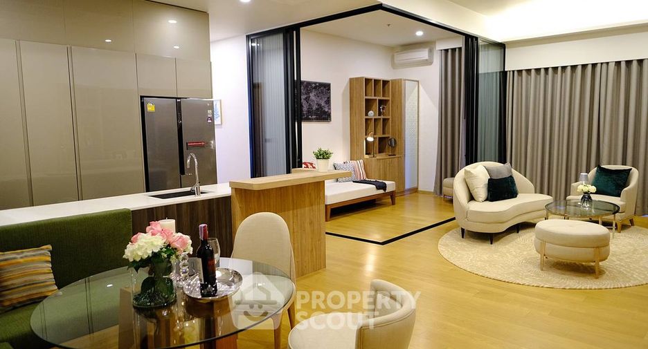 Condo en alquiler de 3 habitaciones en Watthana, Bangkok