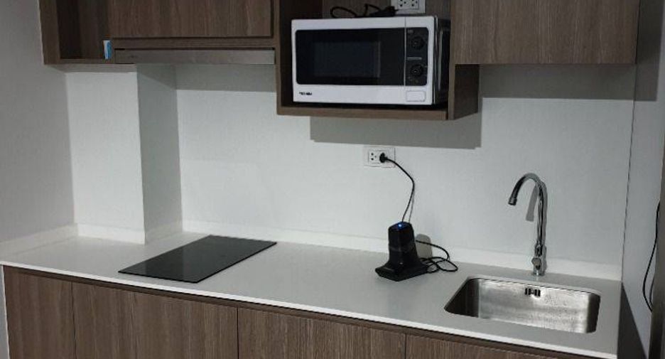 For sale 2 bedrooms condo in Bang Phlat, Bangkok